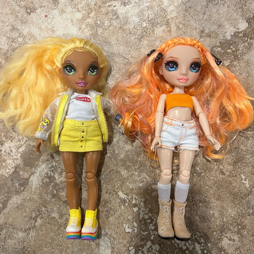 Rainbow High Junior High Dolls Poppy Rowan Sunny Madison MGA